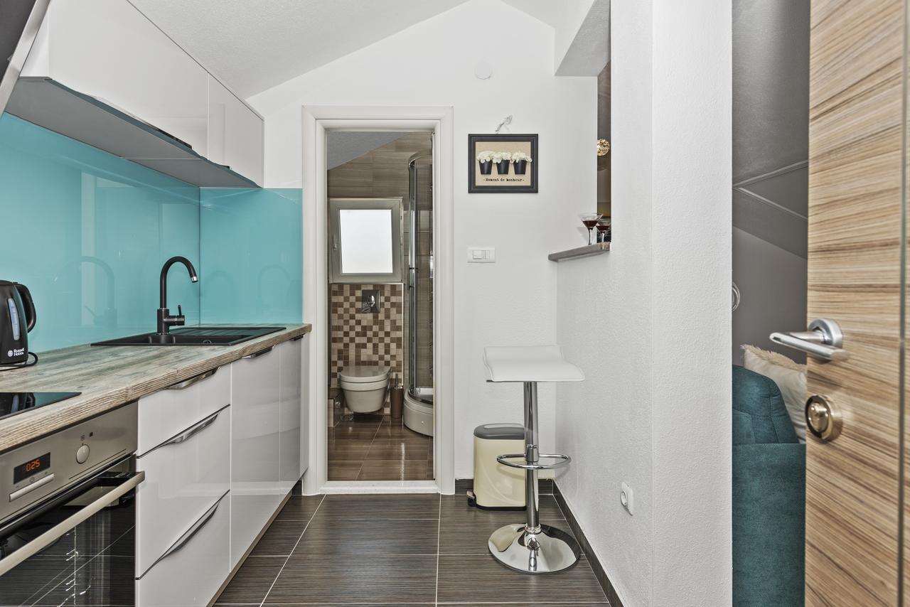 Apartment Nikola Trogir Eksteriør billede